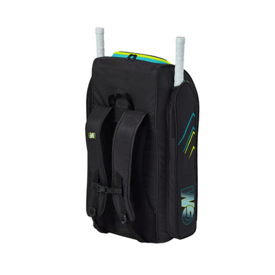 2025 GM 707 Cricket Duffle Bag Training Holdall with Bat Pockets