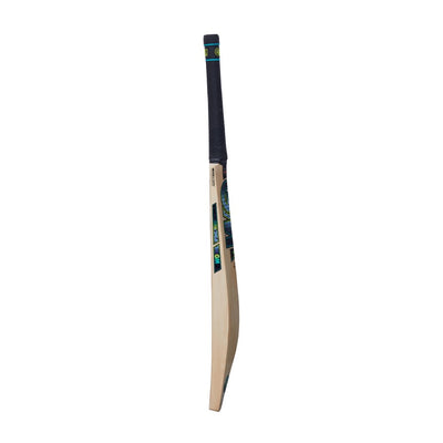 Gunn & Moore Aion 606 English Willow Cricket Bat